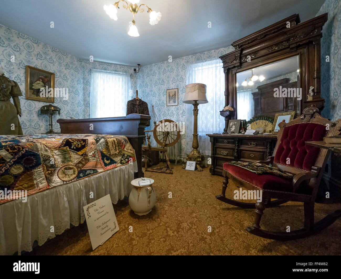 Frontier bedroom, Frontier Historical Museum, Glenwood Springs, Colorado. Stock Photo