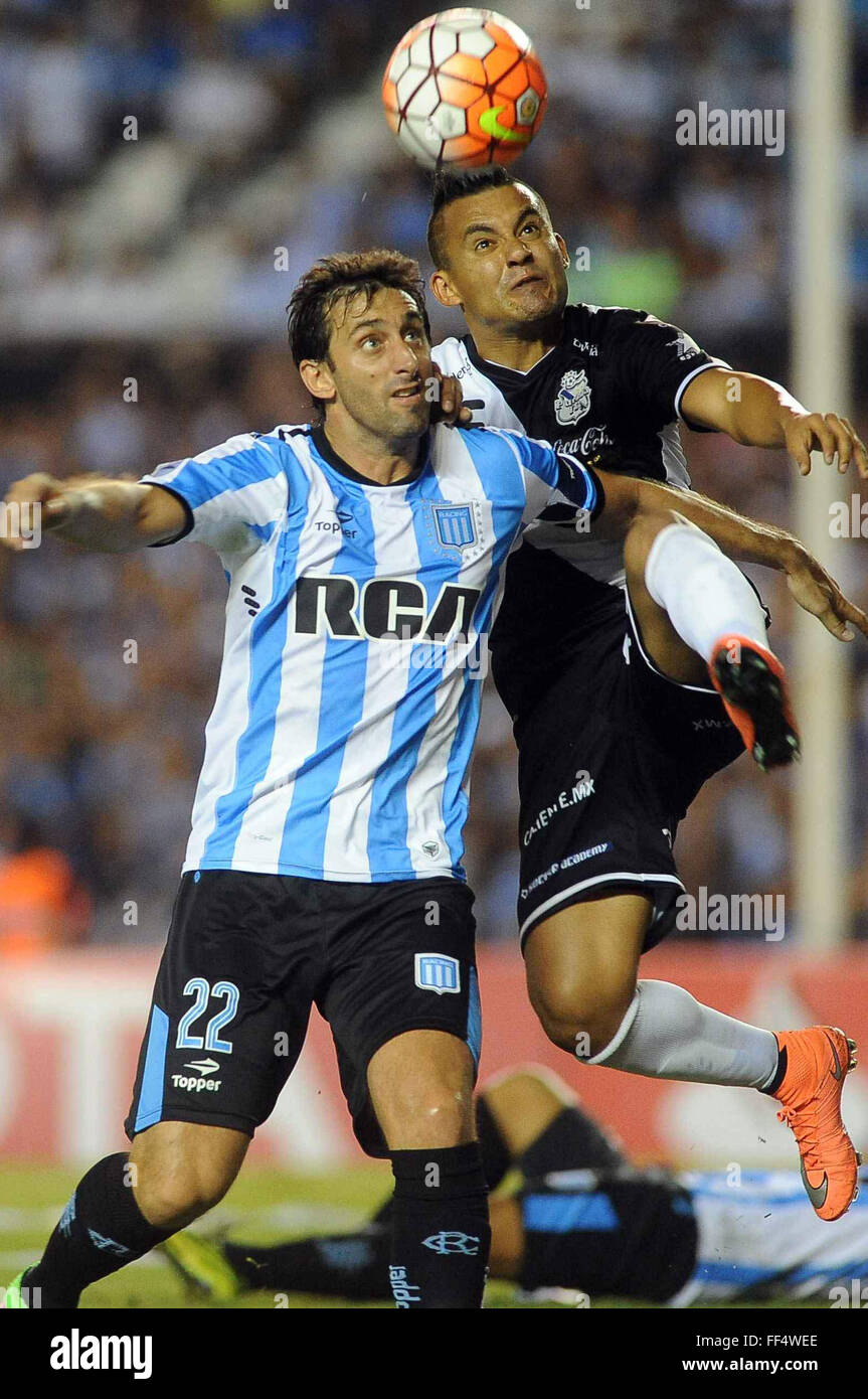 Avellaneda Argentina 10th Feb 16 Diego Milito L Of Argentina S Racing Club Vies For The Ball With Carlos Gutierrez Of Mexico S Puebla During Their Second Leg Match Of The 16 Copa Libertadores