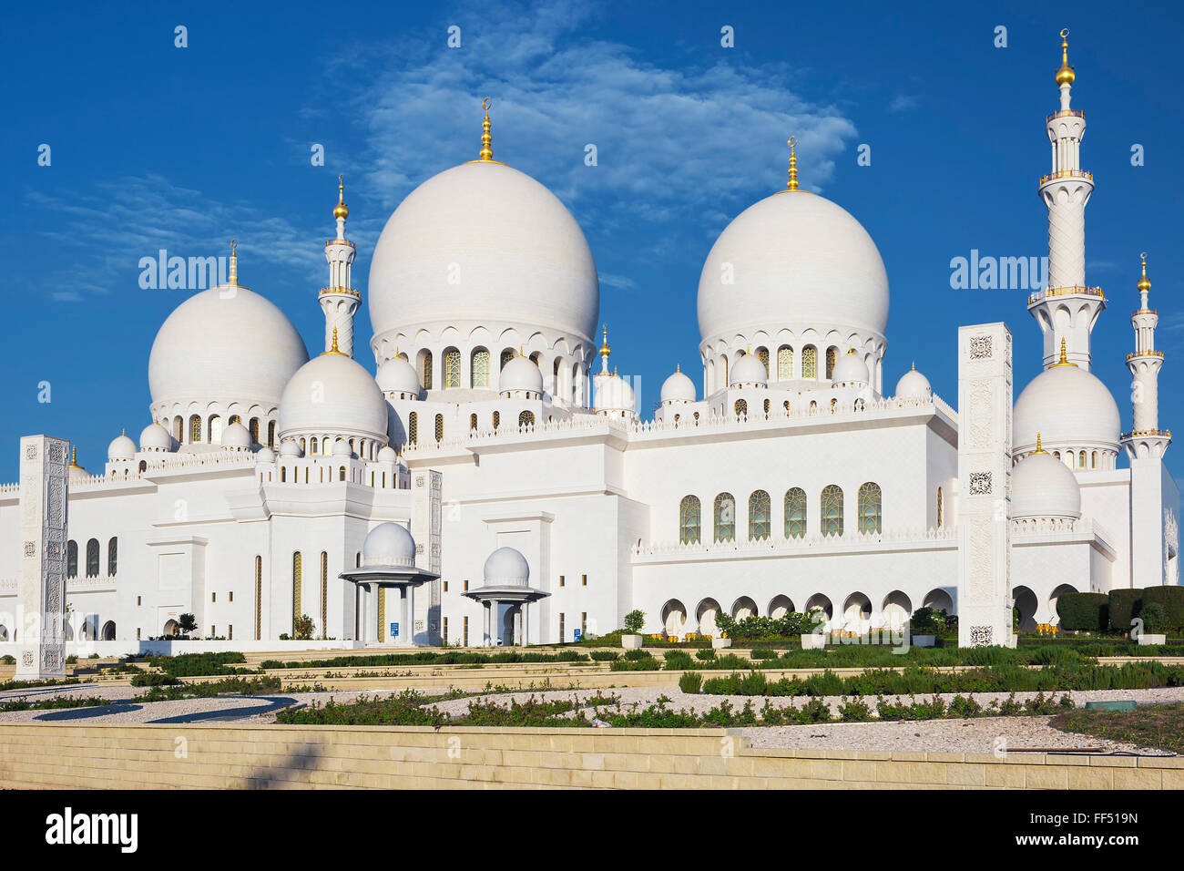 Horizontal view of famous Sheikh Zayed Grand Mosque, UAE Stock Photo