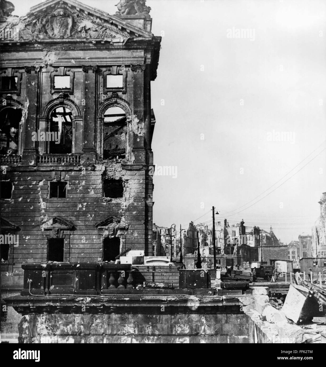 postwar period, destroyed cities, Berlin, Germany, ruin of the Neuer Marstall (New Stable) shortly after the end of World War II, 1945, Additional-Rights-Clearences-Not Available Stock Photo