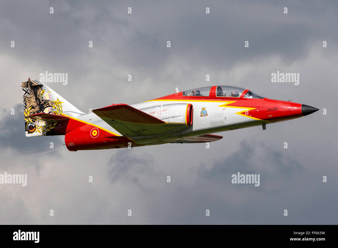 Casa C 101 Aviojet Serial E25 87 79 29 Of Patrulla Aguila The Formation Aerobatic Team Of The Spanish Air Force Stock Photo Alamy Casa C 101 Aviojet Serial E25 87 79 29 Of Patrulla Aguila The Formation Aerobatic Team Of The Spanish Air Force Stock Photo Alamy