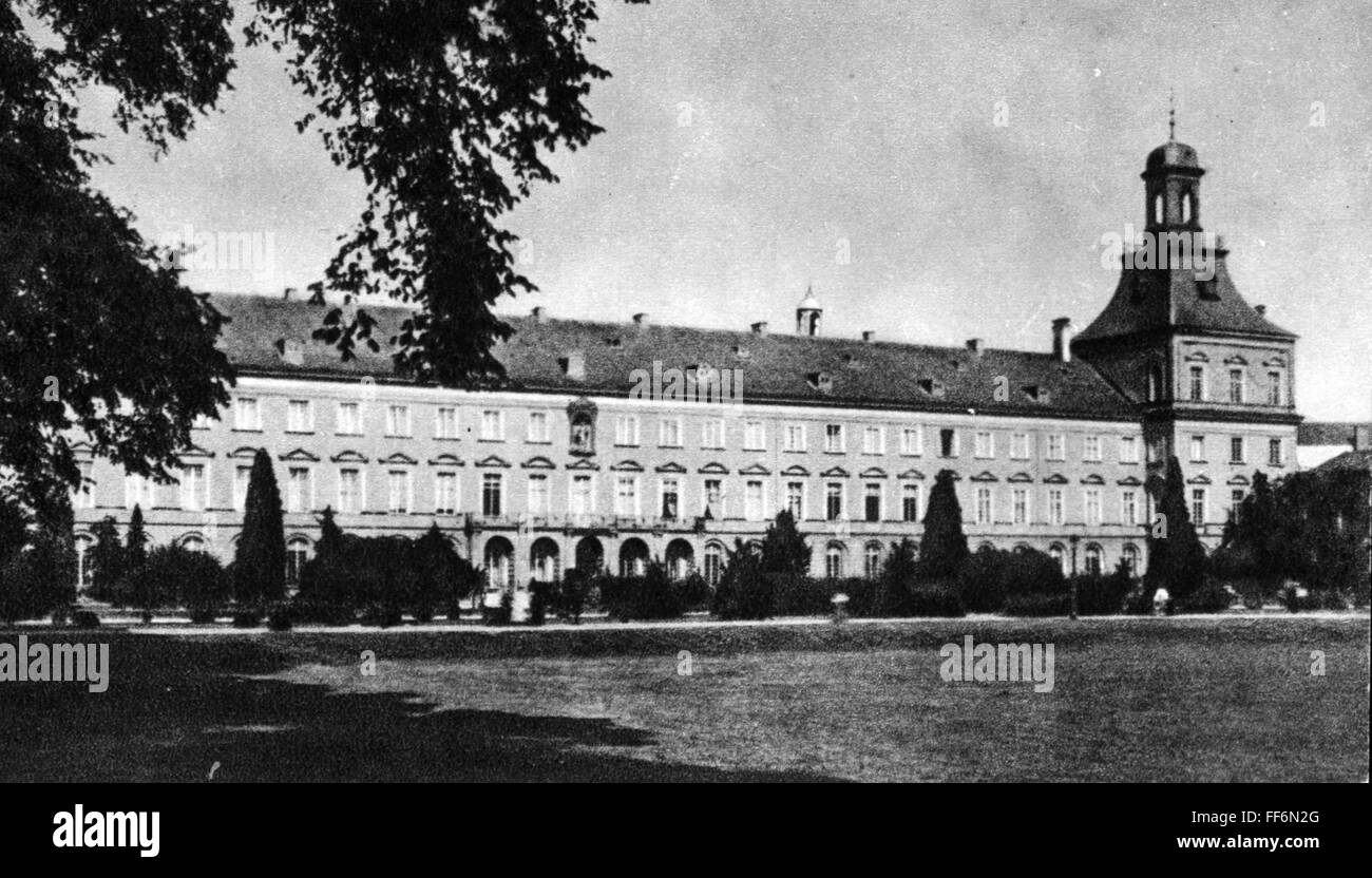 geography / travel, Germany, Bonn, building, university, exterior view, circa 1900, Additional-Rights-Clearences-Not Available Stock Photo