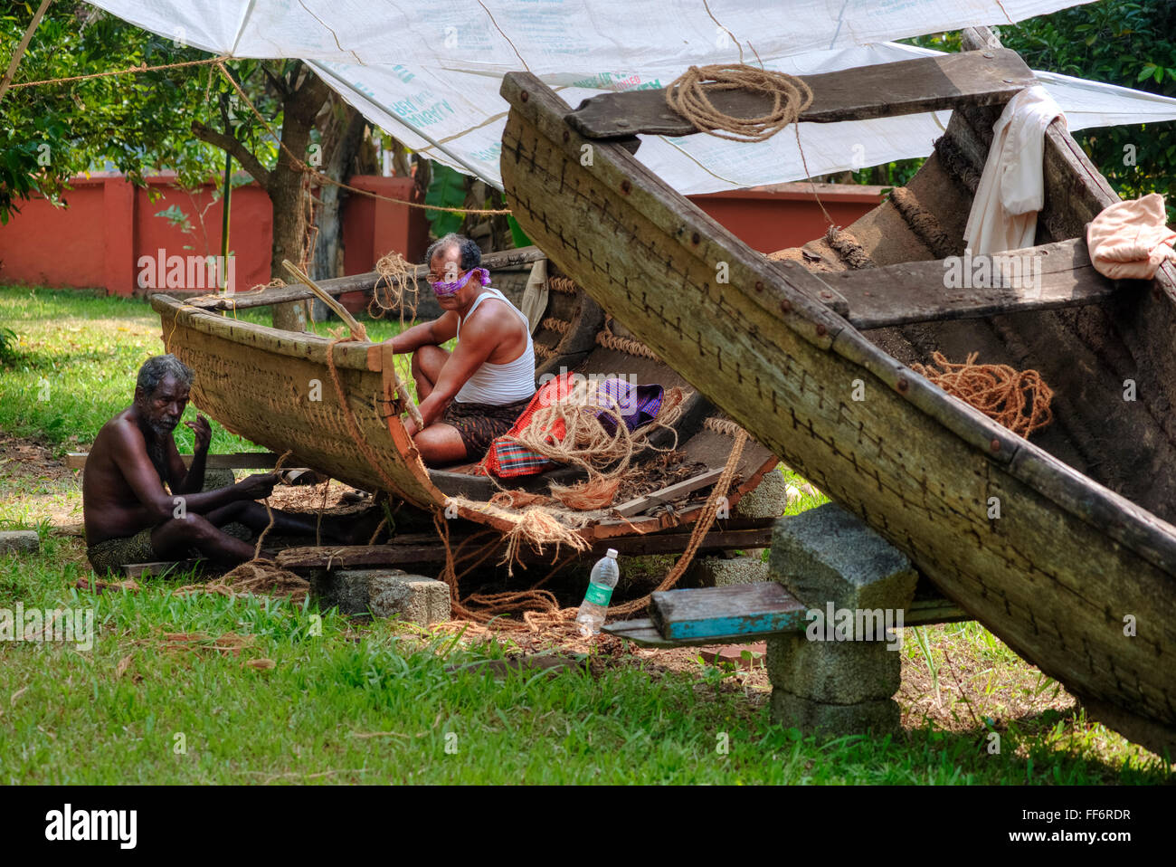 boat builders in Alappuzha, Backwaters, Kerala, South India, Asia Stock Photo