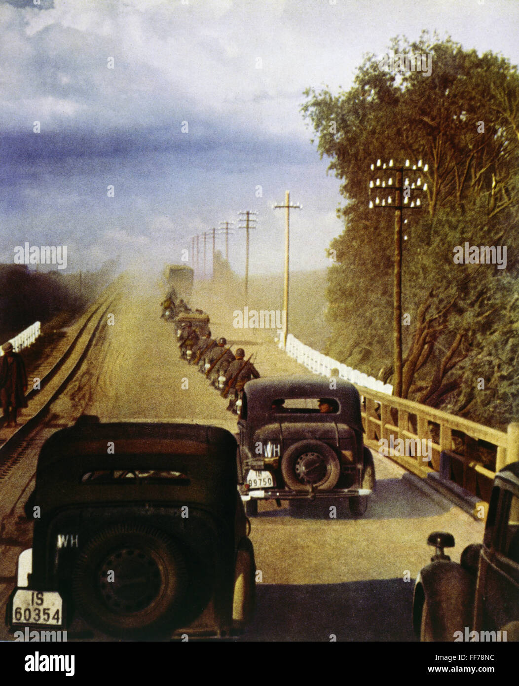 events, Second World War / WWII, Russia 1941, convoy of Wehrmacht vehicles on the Eastern Front, 1941 or 1942, car, cars, motorcycles, motorcycle, vehicle, vehicles, road, Soviet Union, USSR, 20th century, historic, historical, Third Reich, military, people, 1940s, Additional-Rights-Clearences-Not Available Stock Photo