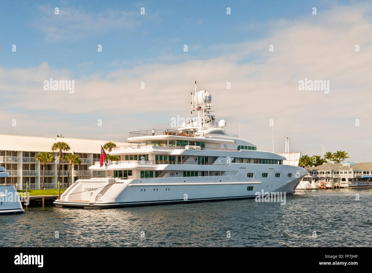 Luxury Motor Yacht Pegasus V at waterfront homes in Fort Lauderdale Stock Photo