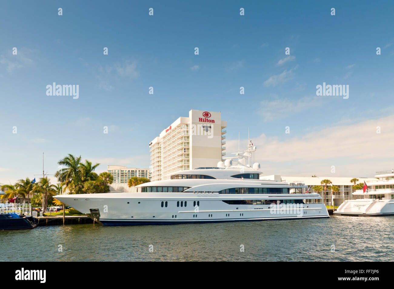 Motor yacht Aurora at waterfront homes in Fort Lauderdale Stock Photo