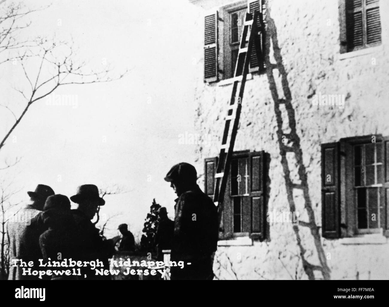 LINDBERGH KIDNAPPING, 1932. /nCuriosity-seekers outside the home of ...