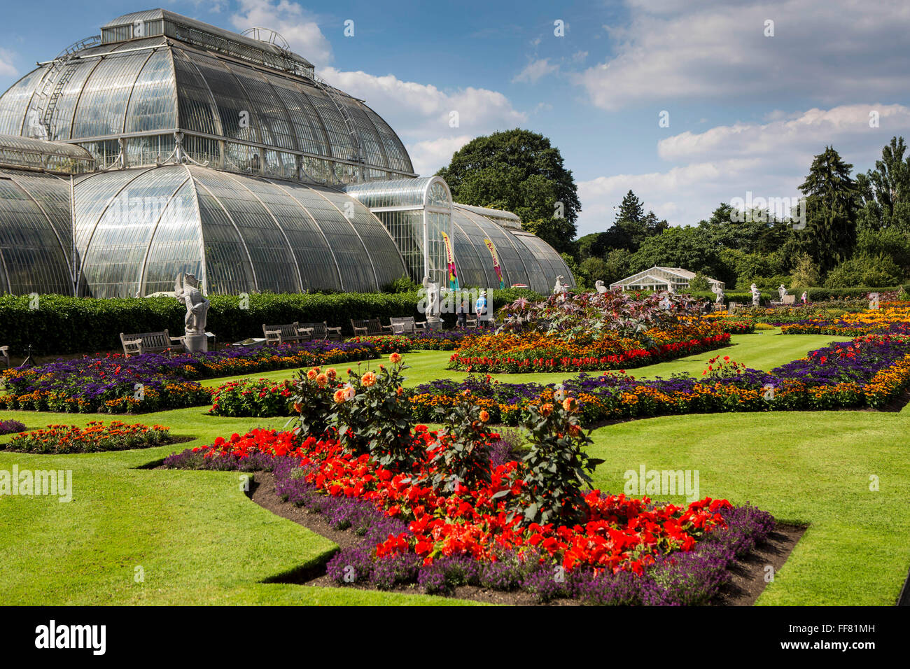 The Palm house, Kew Gardens, London. 