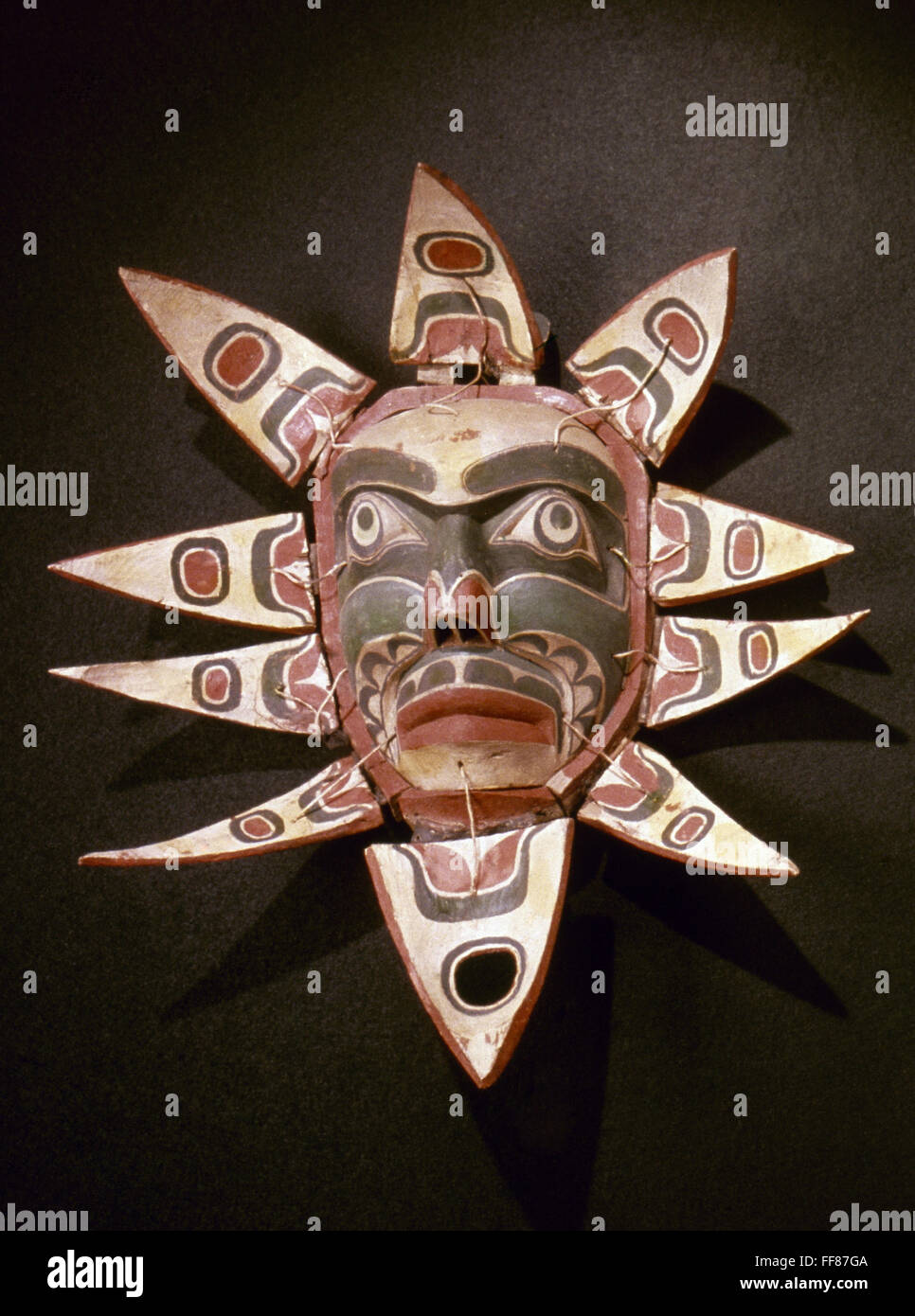 PACIFIC NW NATIVE AMERICAN MASK. /nPacific Northwest Native American ...