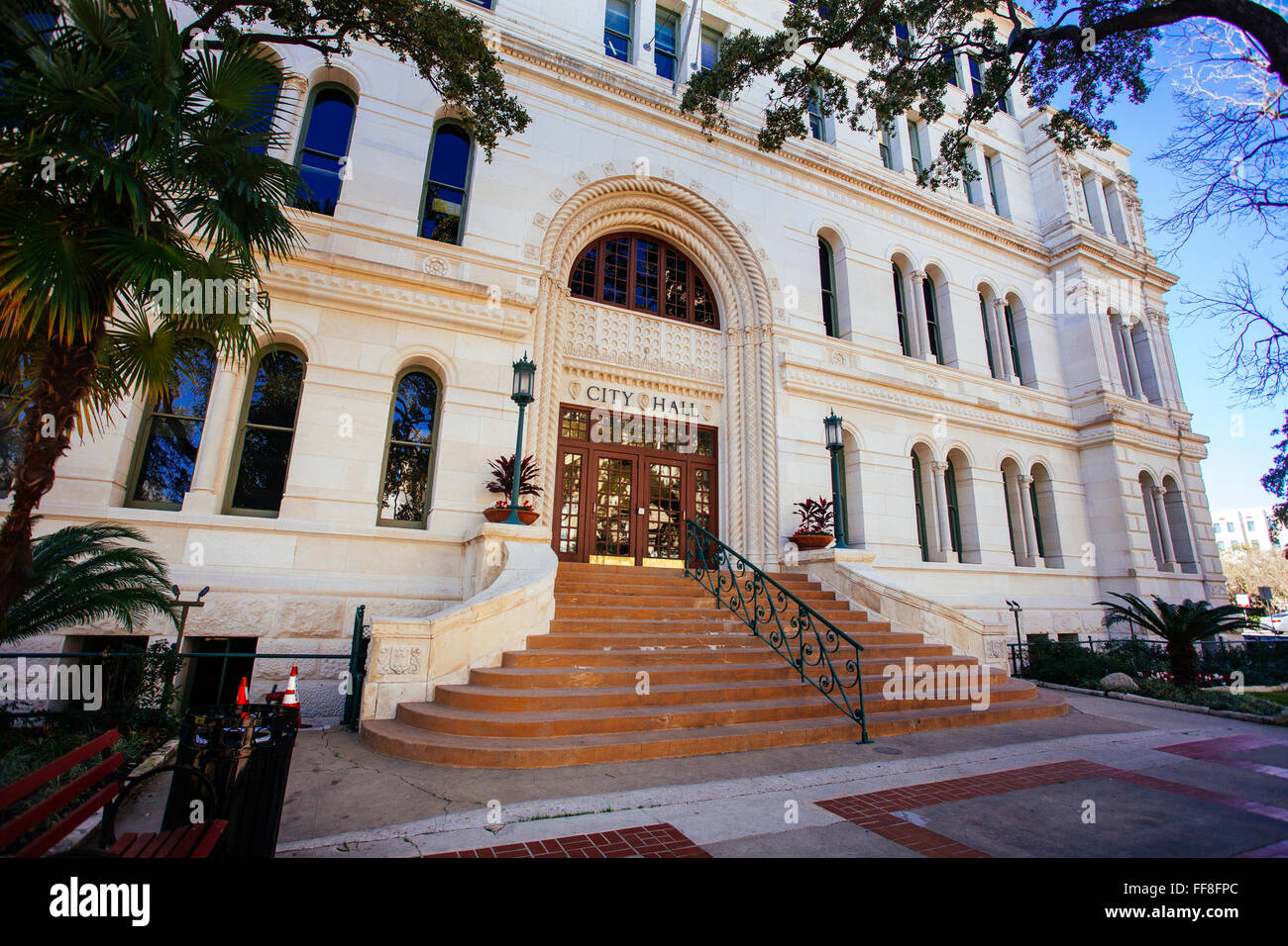 San Antonio City Hall exterior entrance