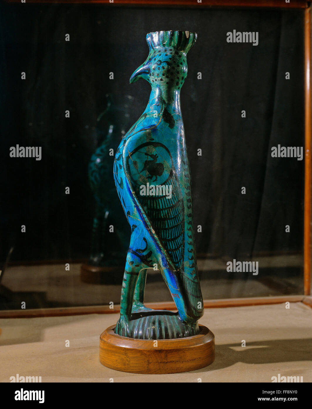 Bird statue, Old persian art, Islamic art Museum, Cairo, Egypt, Africa