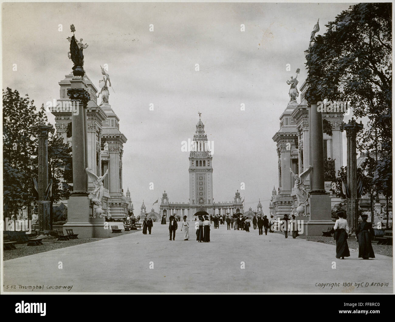 PANAM EXPO, 1901 /nThe Triumphal Causeway at the PanAmerican