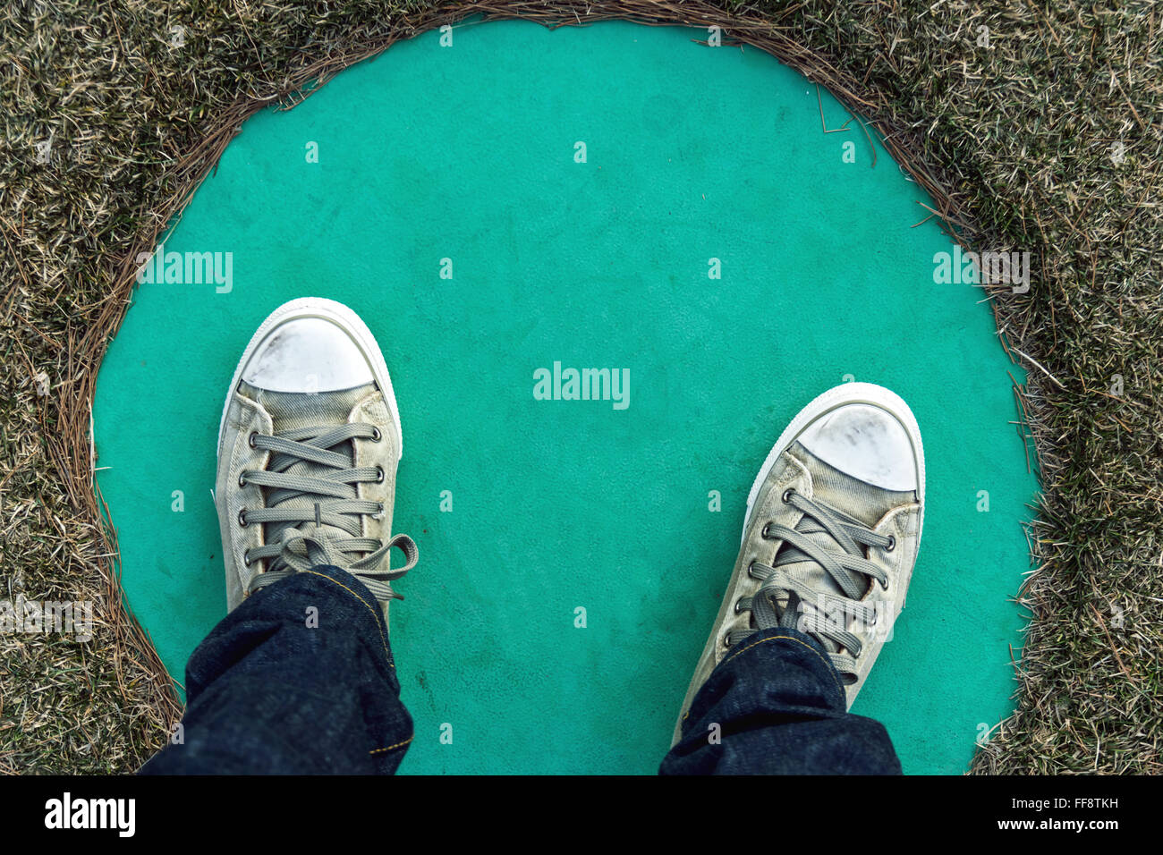 Old man wearing blue jeans hi-res stock photography and images - Alamy