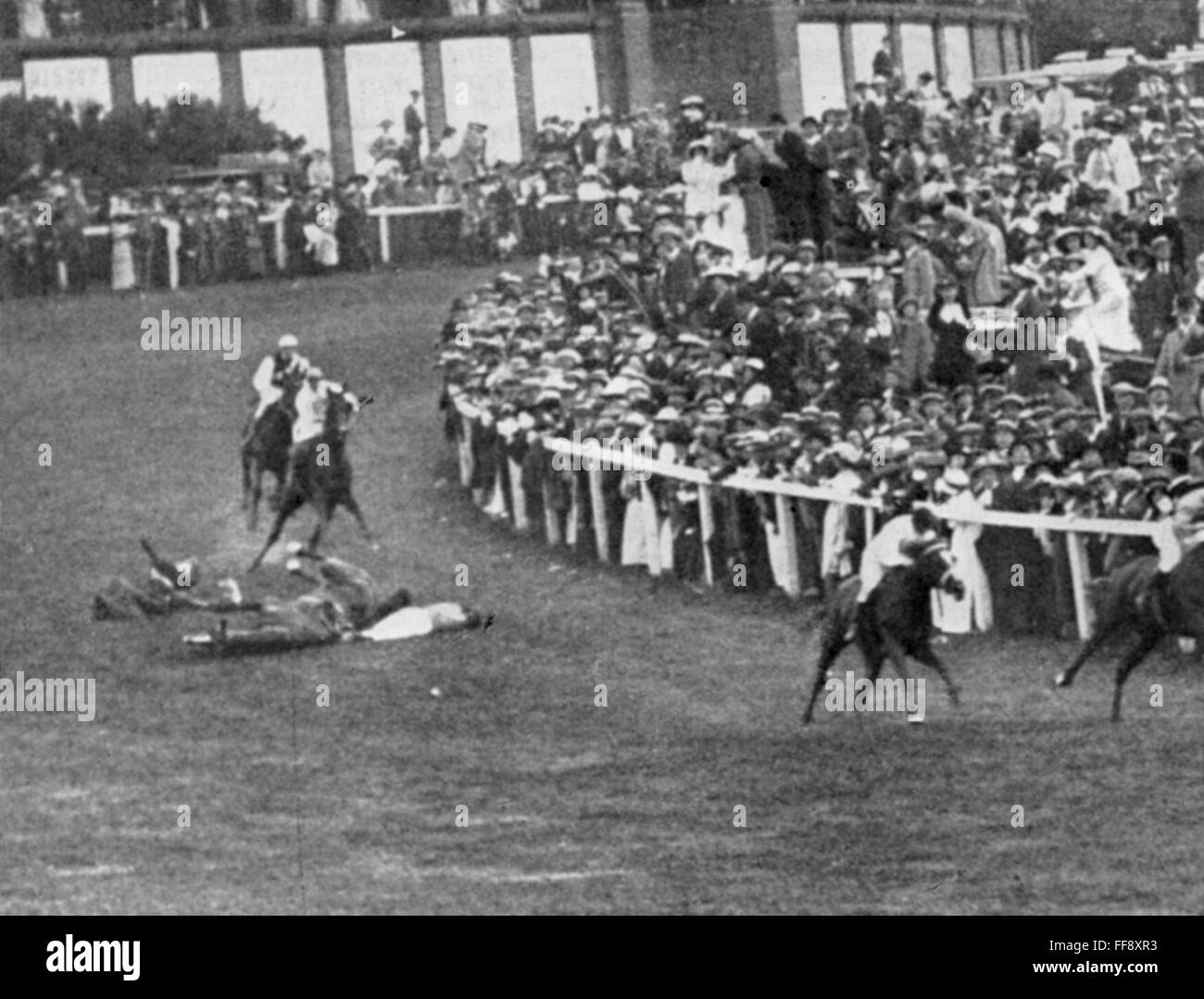 WOMEN'S RIGHTS DERBY 1913. /nThe scene at the Derby moments after