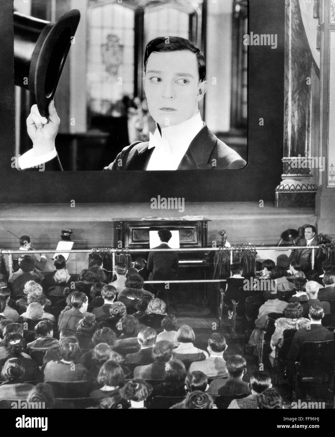1920s movie theatre Black and White Stock Photos & Images - Alamy