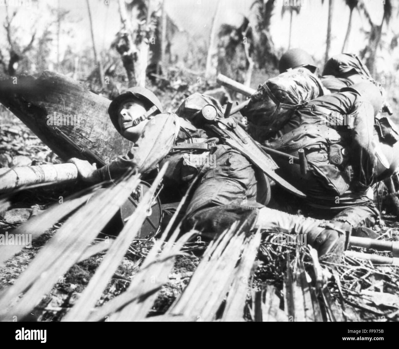 WW2 Photo WWII Captured Japanese Machine Guns  New Guinea  World War Two /1443 
