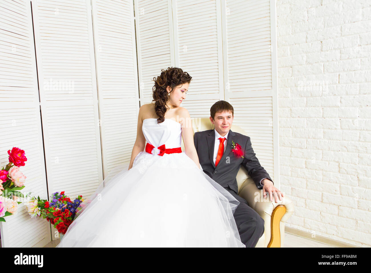 Young wedding couple enjoying romantic moments Stock Photo - Alamy