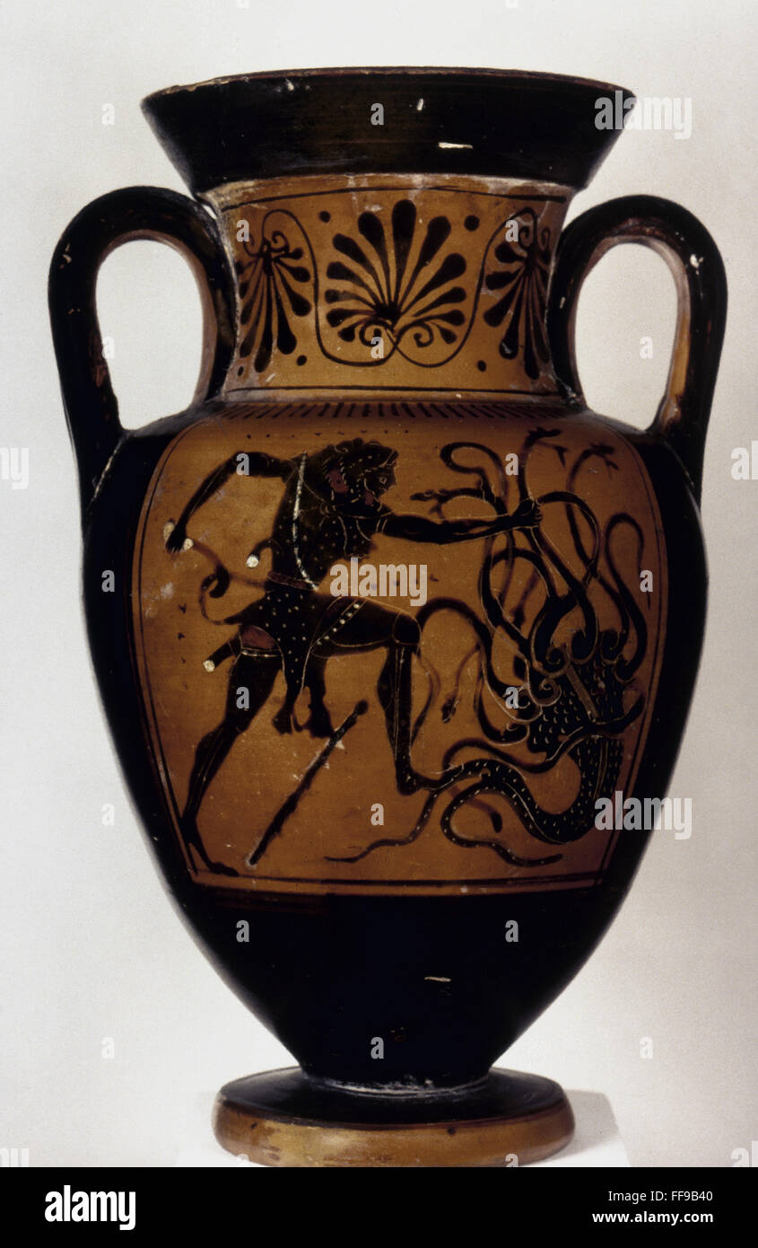 HERACLES AND THE HYDRA. /nAttic black-figured vase, c500 B.C Stock Photo -  Alamy