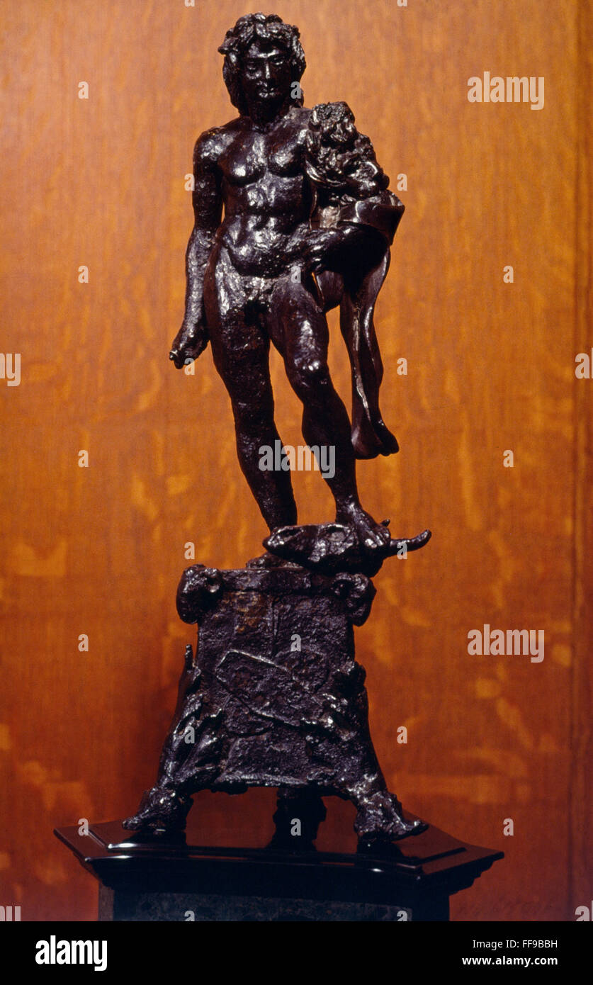Hercules statue antique hi-res stock photography and images - Alamy