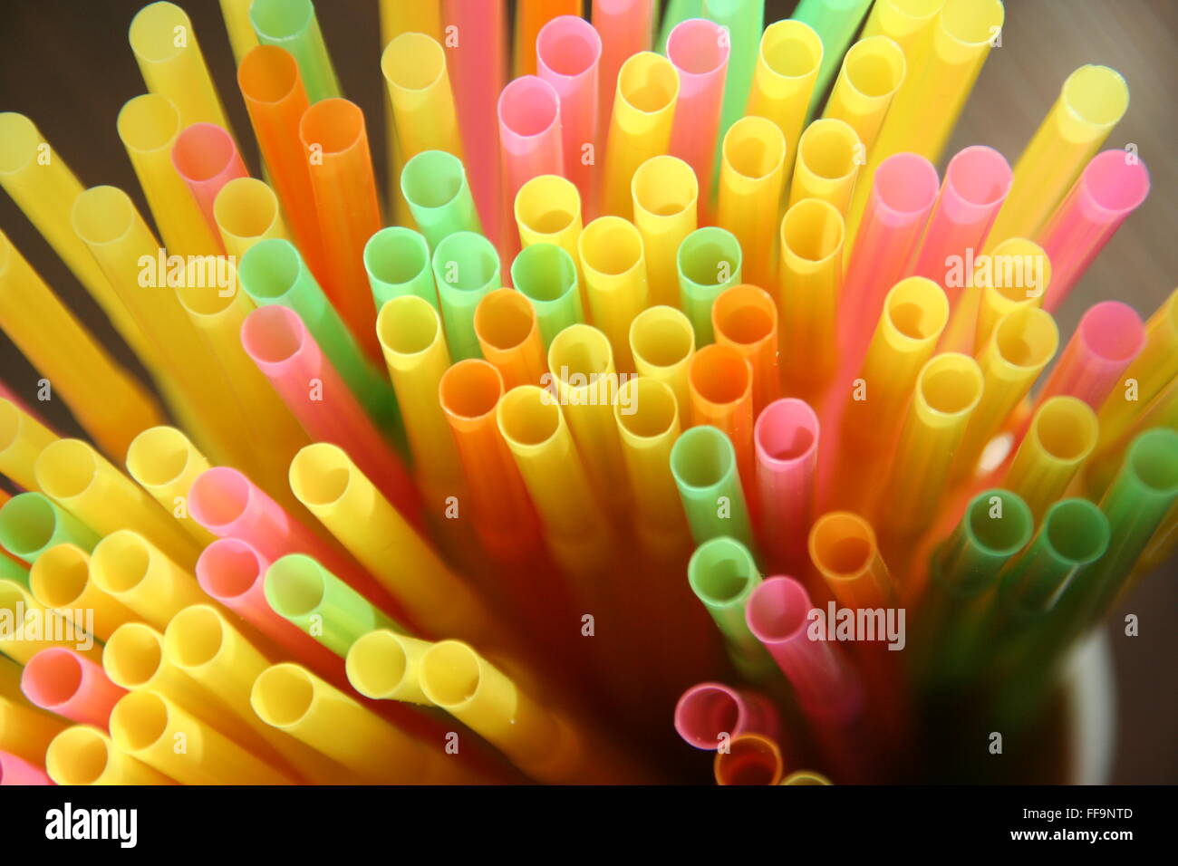 Abstract plastic straws hires stock photography and images Alamy