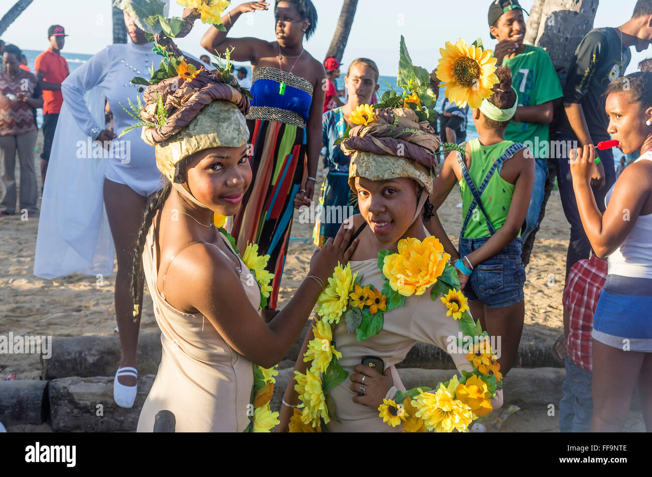 Dominican girls hi-res stock photography and images - Alamy