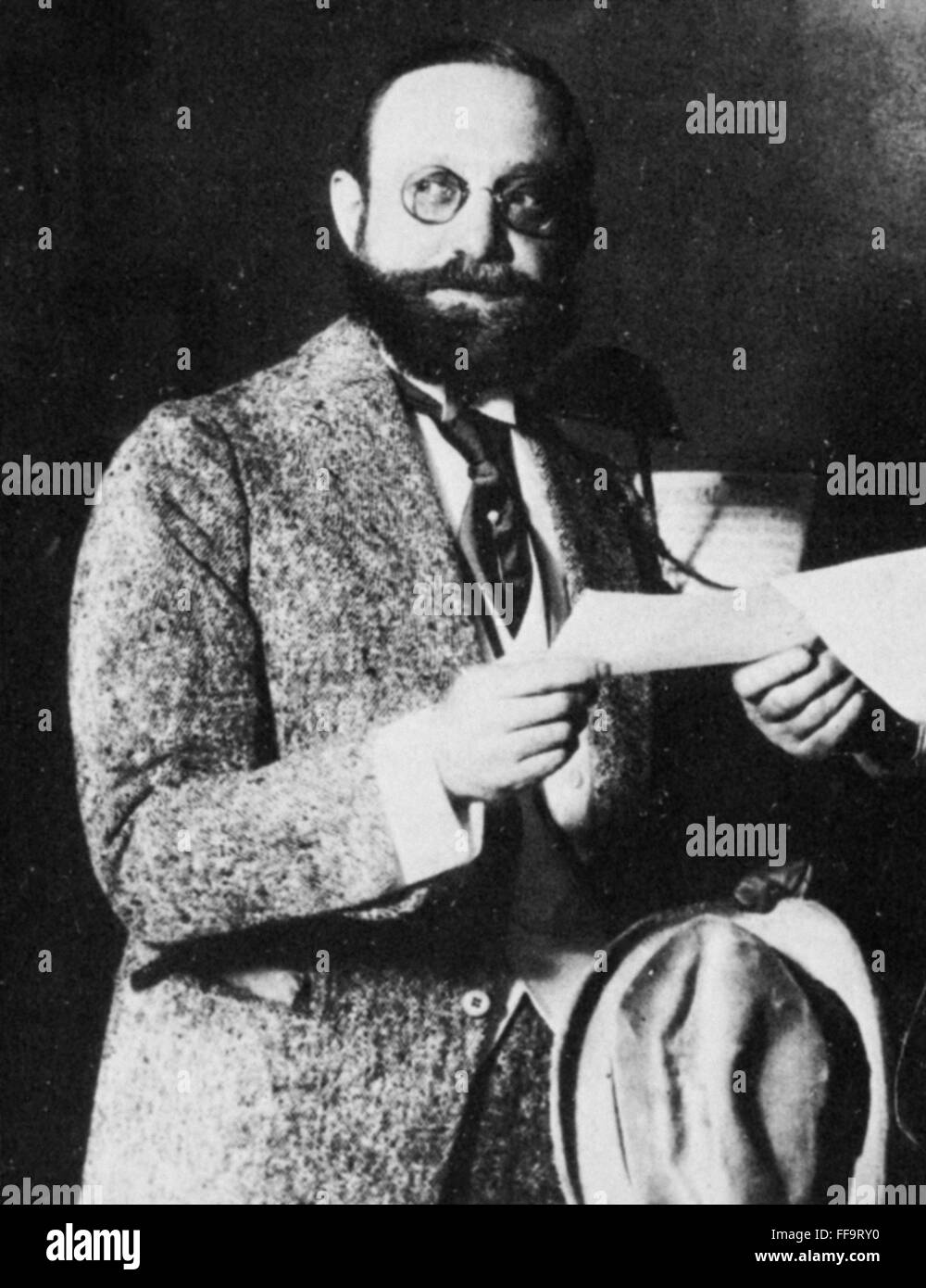 JOSEPH WEIL (18751976). /nKnown as 'Yellow Kid' Weil. American con man