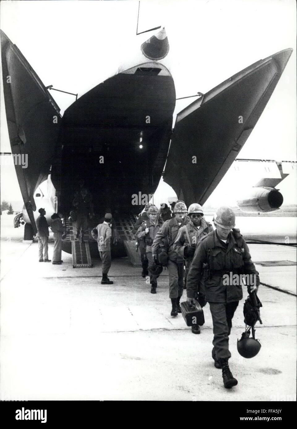 1974 - The first transport planes which bring US-troops to West-Germany have landed. 12,000 Soldiers from the United States Army will be flown to their West-German bases. From October 10th until 21th 1974 they will take part in the field exercises in the Stuttgart-Ulm and the Munich-Nuremberg area. Photo shows the second of the 25 transporters going to land on the US-part of the Stuttgart airport Exhterdingen. © Keystone Pictures USA/ZUMAPRESS.com/Alamy Live News Stock Photo