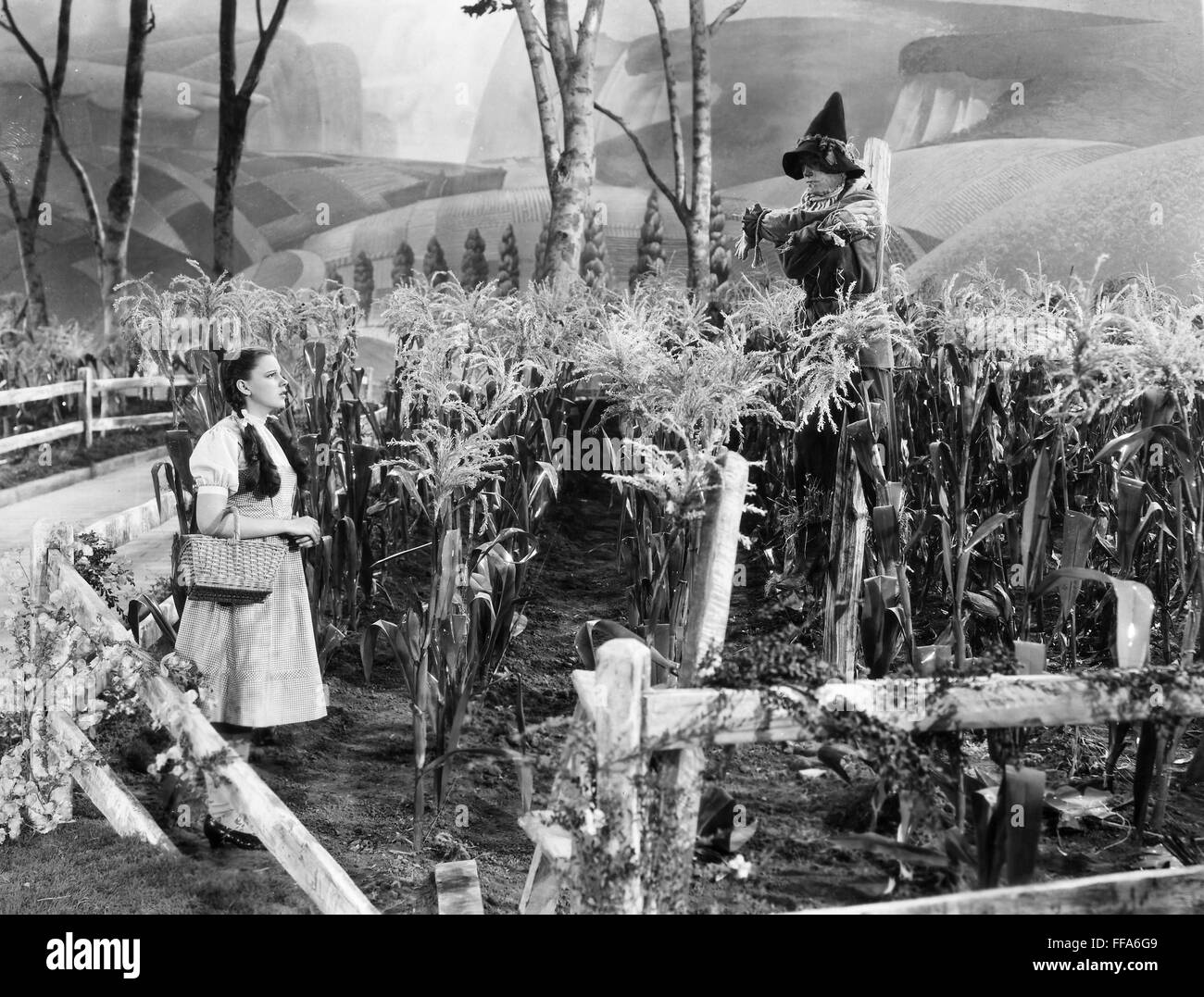 WIZARD OF OZ, 1939. /nJudy Garland as Dorothy and Ray Bolger as the Scarecrow. Stock Photo
