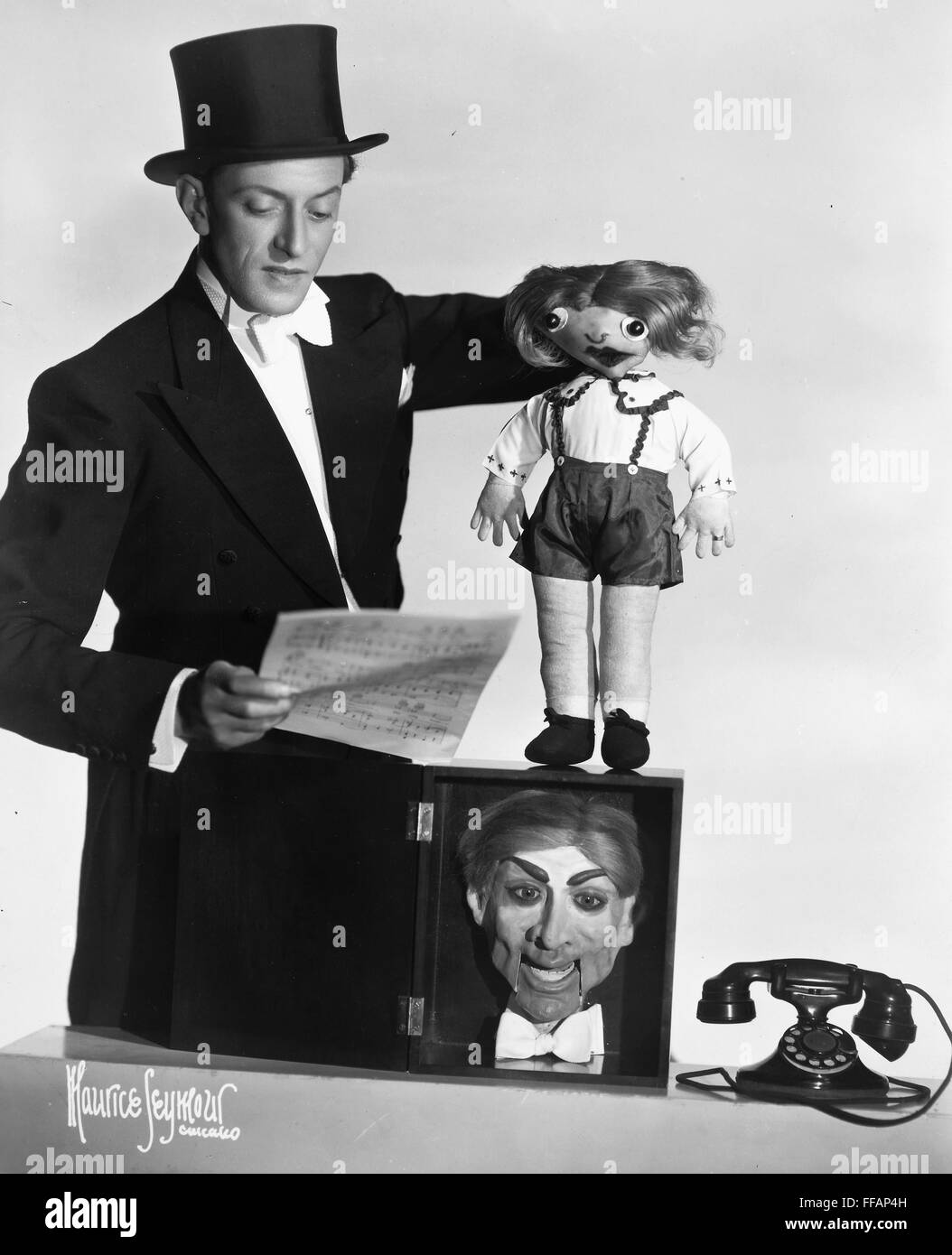 SE╤OR WENCES (18961999). /nWenceslao More±o. Spanish ventriloquist Stock Photo Alamy