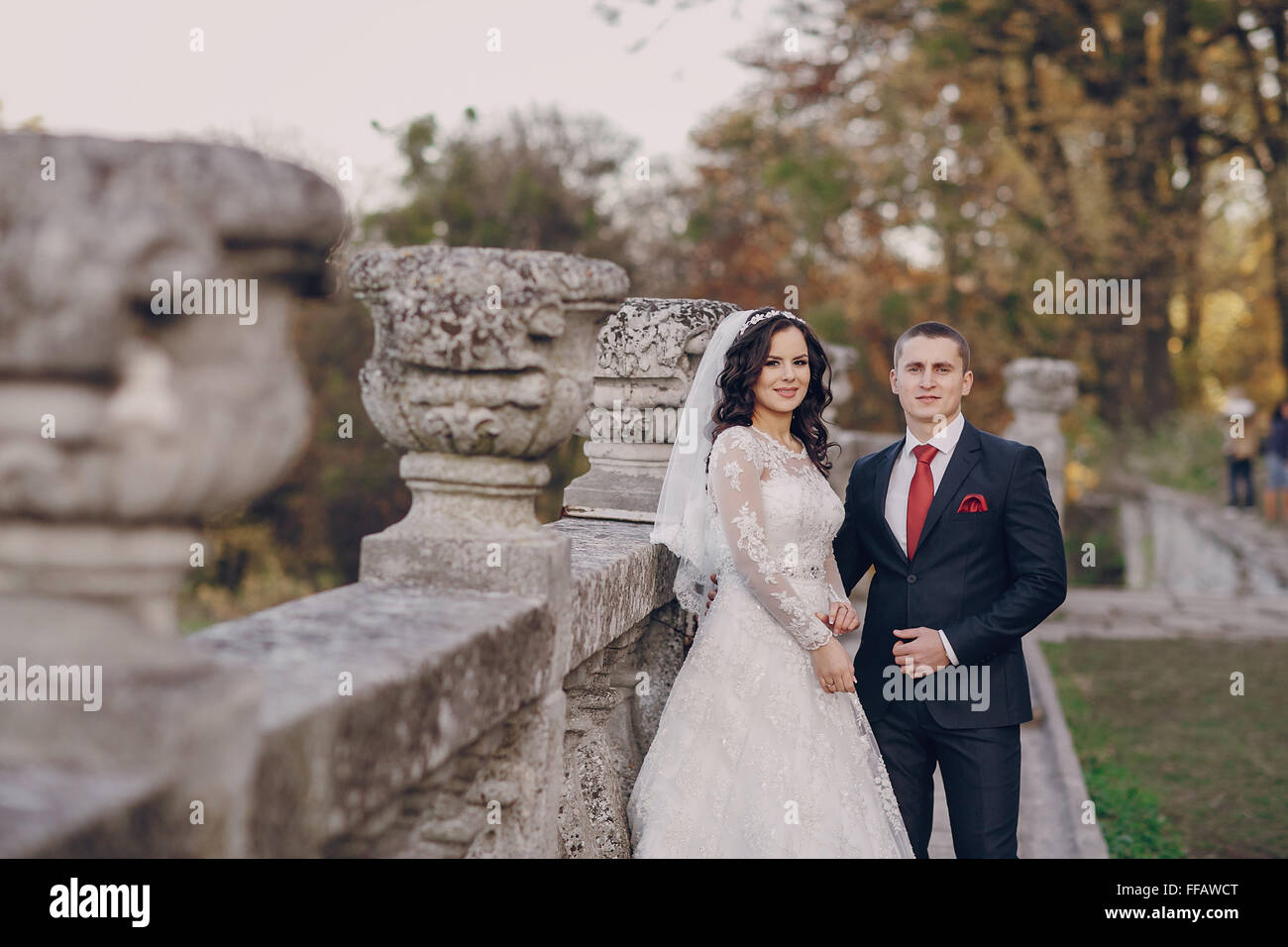 Women posing wedding dress hi-res stock photography and images - Alamy