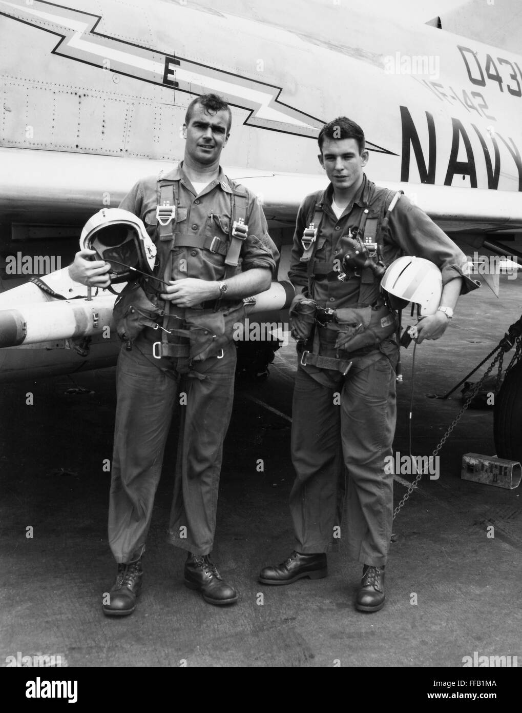 VIETNAM WAR U.S. AVIATORS. /nLieutenant Guy Freeborn and Radar