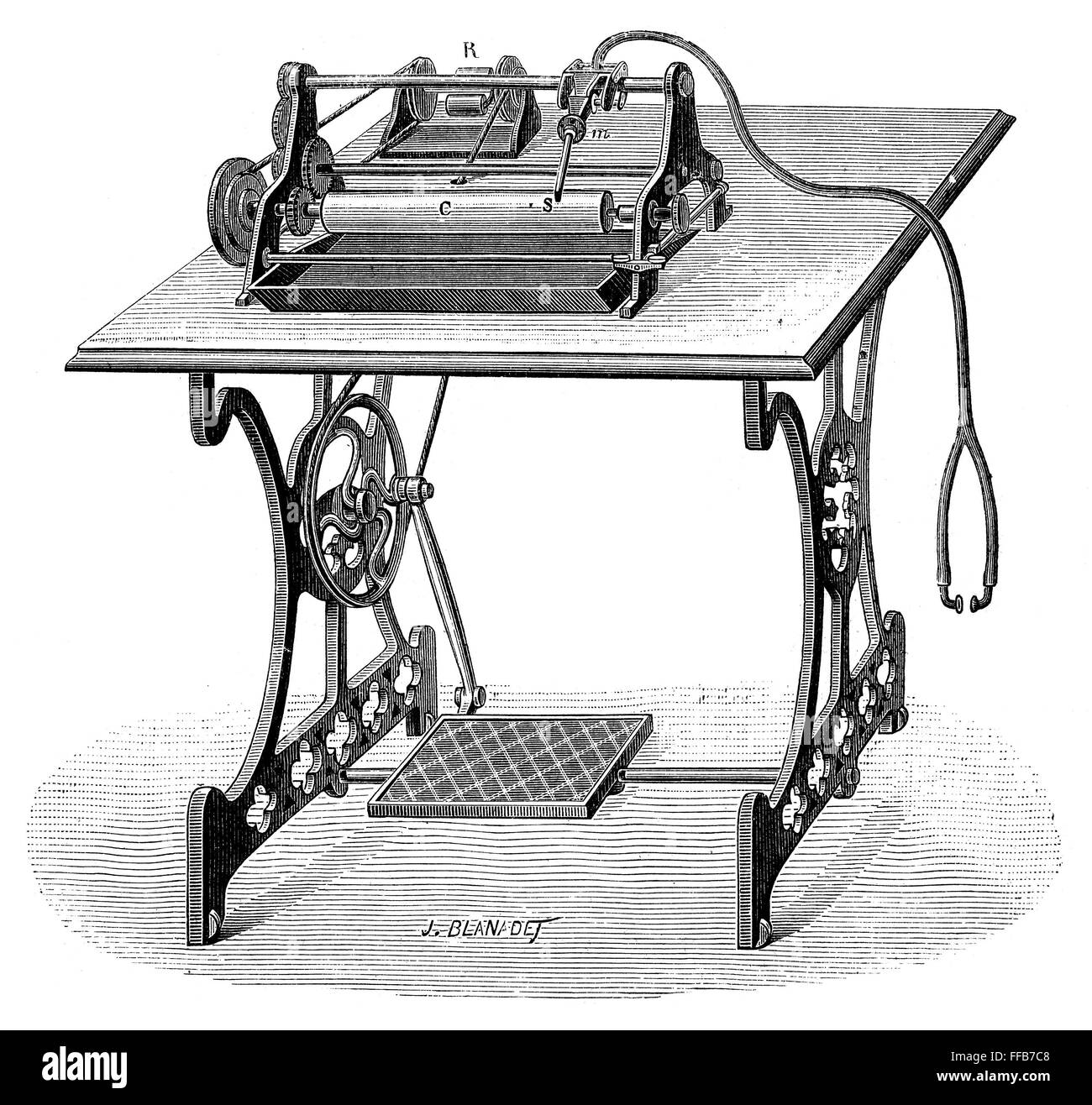 Как вам статья? Graphophone-nthe-graphophone-patented-in-1886-by-charles-sumner-tainter-FFB7C8
