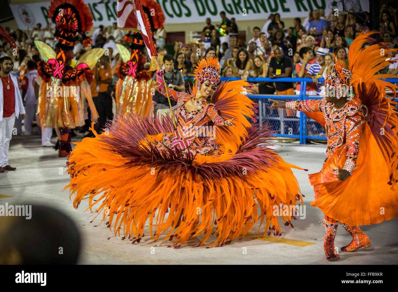 Samba dancers parade in the Sambadrome during the Rio Carnival February 22, 2015 in Rio de Janeiro, Brazil. Stock Photo