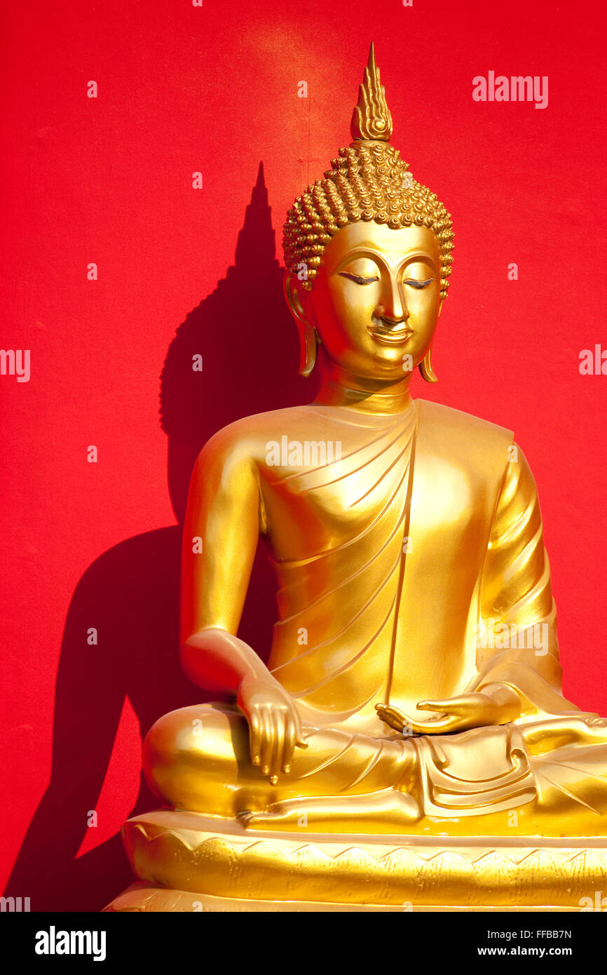 Gold Buddha statue Stock Photo