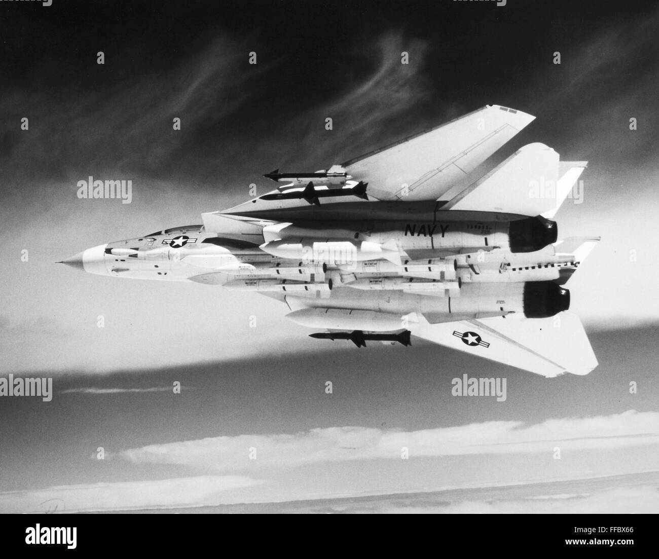 F-14 TOMCAT FIGHTER PLANE. /nThe Grumman F-14 Tomcat fighter plane of ...