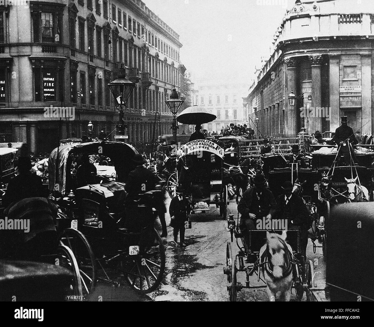 Лондон 1800 годы. Сохо лондон 19 век. Город 19 века лондон. Улица флит стрит в лондоне 19 век. Лондон 1800 годы.