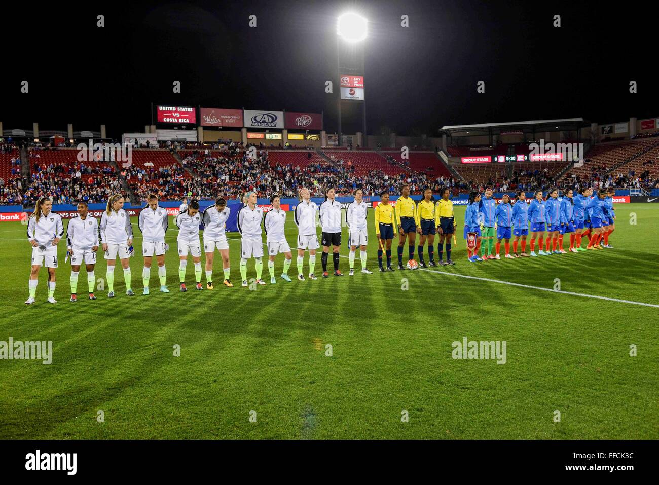 Team USA and Team Costa Rica before the 2016 CONCACAF Women's Olympic Qualifiers between Costa Rica and USA Soccer team, Wednesday Feb. 10th, 2016 at Toyota Stadium in Frisco, Texas.USA wins 5-0.(Manny Flores/Cal Sport Media) © Cal Sport Media/Alamy Live News Stock Photo
