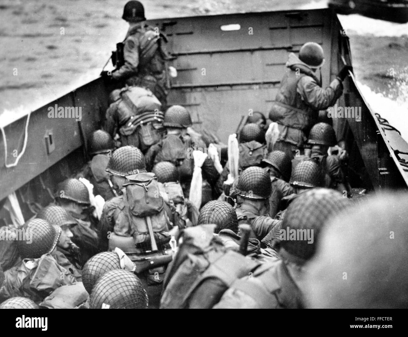 6 Sizes! New World War II Photo Operation Overlord D-Day Landing at Normandy 