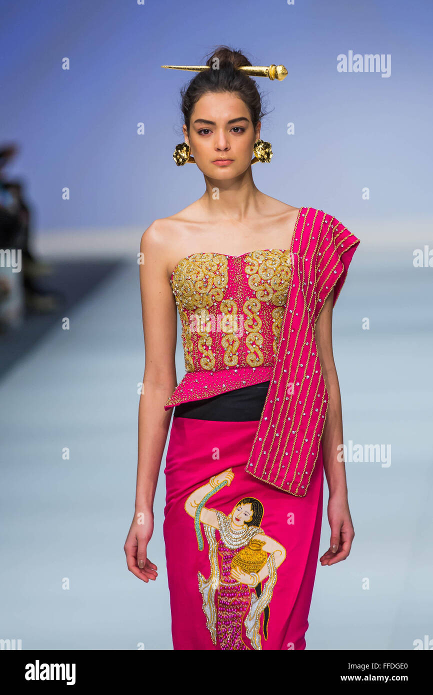 modern myanmar dress Myanmar Wedding Dress