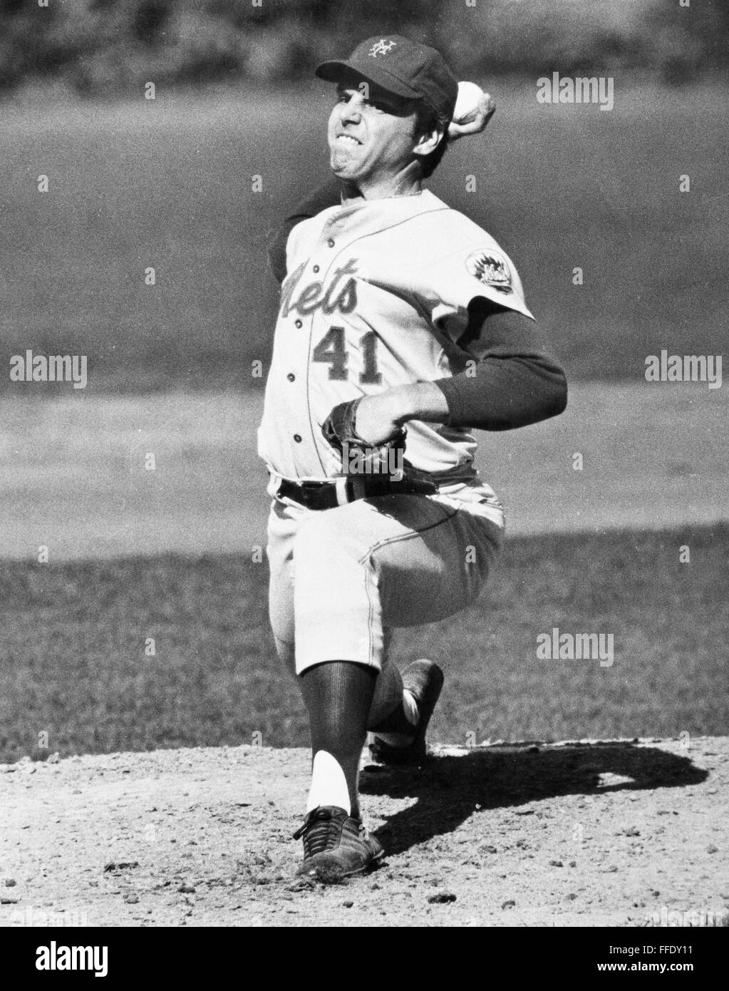 TOM SEAVER (1944-). /nGeorge Thomas Seaver, known as Tom. American baseball pitcher. Photographed while pitching for the New York Mets, 1975. Stock Photo