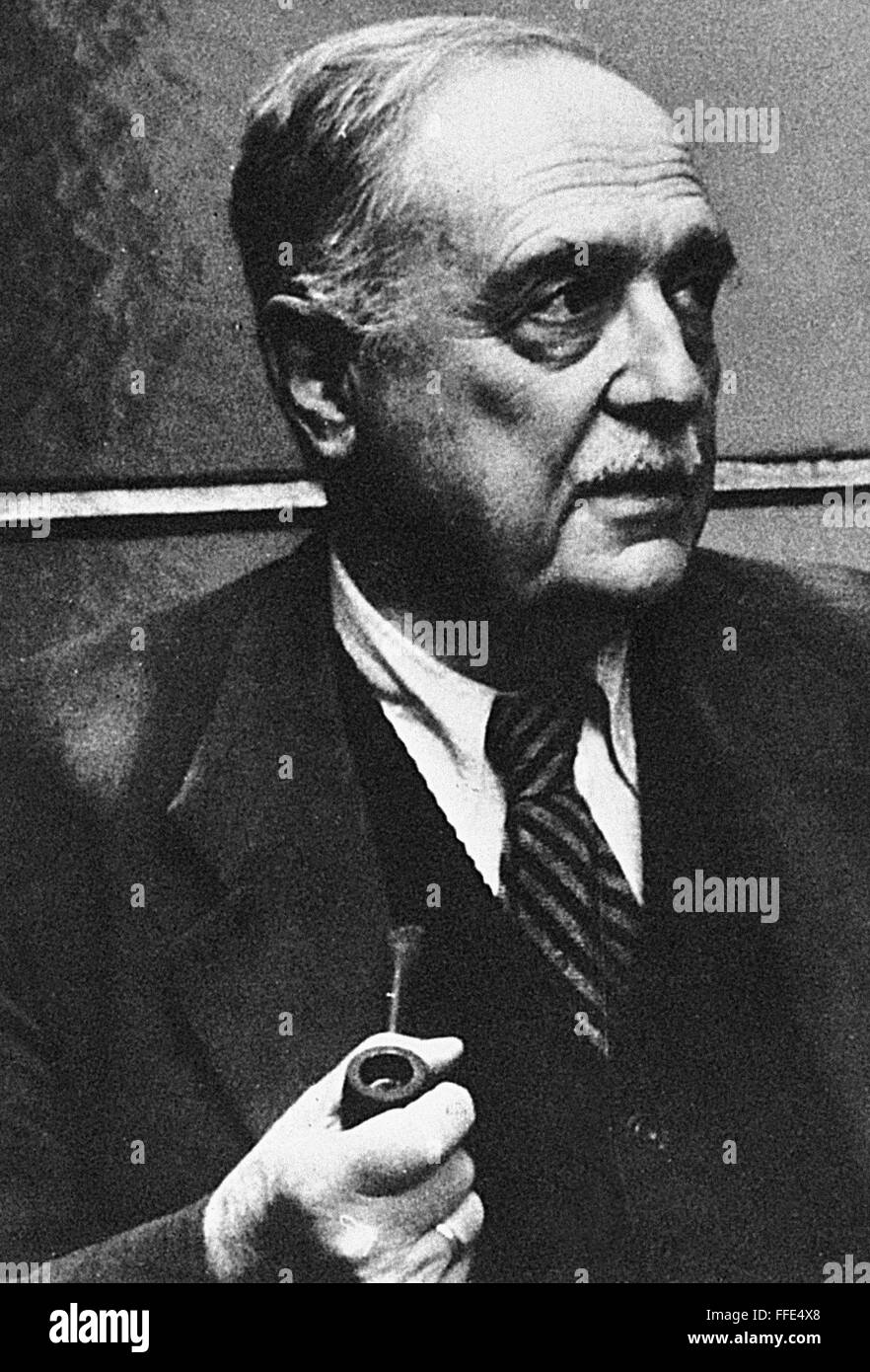 Bultmann RUDOLF BULTMANN (1884-1976). /nGerman theologian. Photographed c1960 ...
