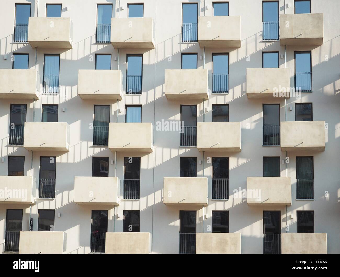 A new building with mostly smaler flats for couples without children or singles is seen in the center of Berlin in the Kreuzberg area on February, 02, 2015. Photo: Wolfram Steinberg/dpa Stock Photo