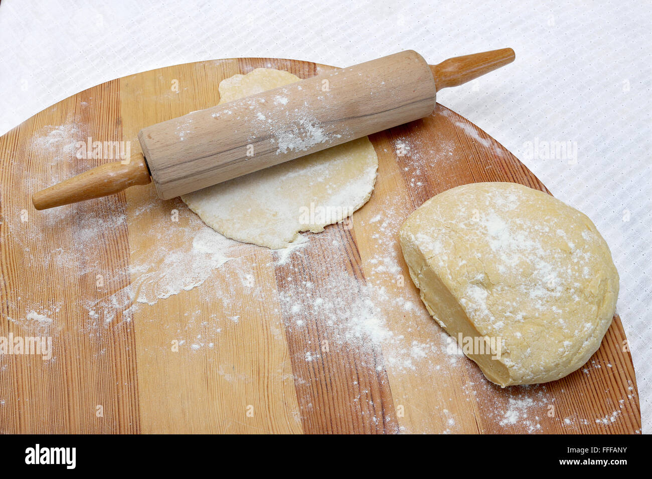 Preparation to bake bread in house Stock Photo - Alamy