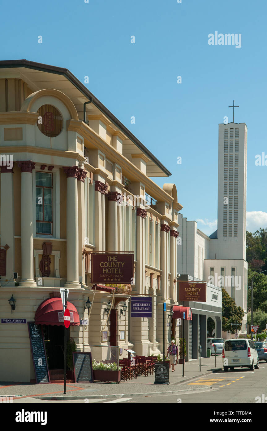 County Hotel and Cathedral, Napier, Hawke's Bay, New Zealand Stock Photo