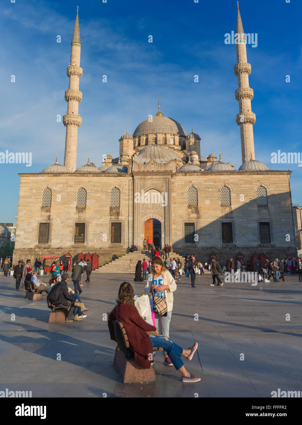 Yeni Camil, New Mosque, Meydani Eminonu, Istanbul, Turkey Stock Photo ...