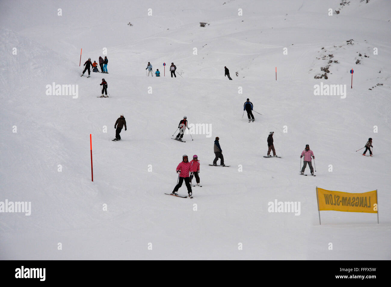 Ski alpin auf dem Nebelhorn, Winterstimmung, Oberstorf, Bayerische Alpen. Stock Photo