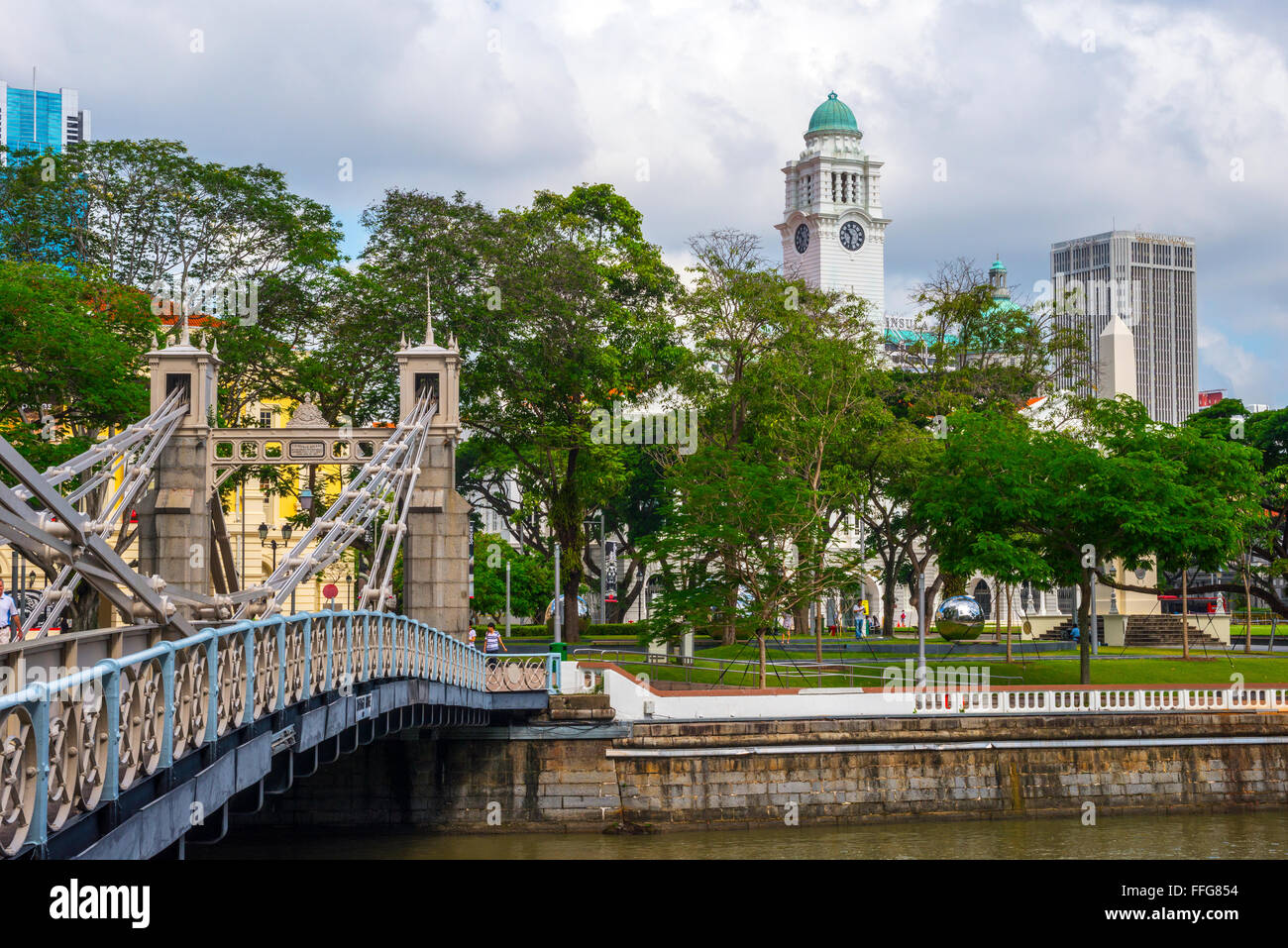 Cavenagh Bridge, Singapore Stock Photo