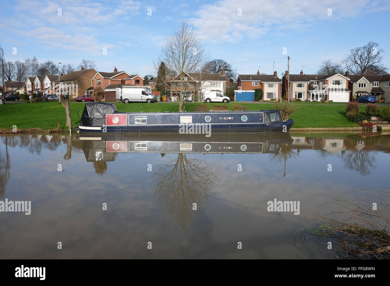 narrowboat on the river soar at barrow on soar Stock Photo Alamy