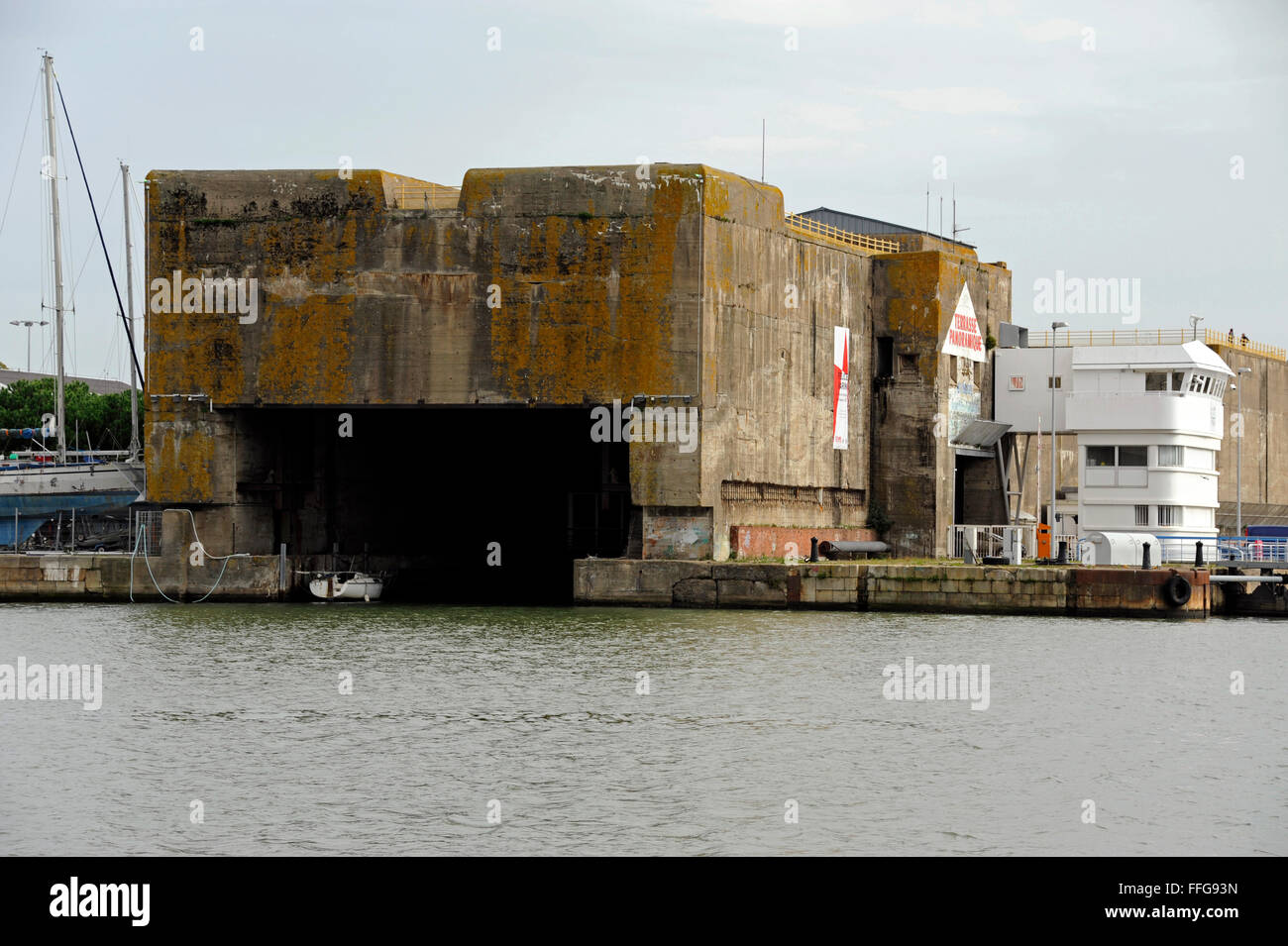 Lock of Kriegsmarine Saint-Nazaire submarine base,basin de Saint-Nazaire,Loire-Atlantique,Pays  de Loire,France Stock Photo - Alamy