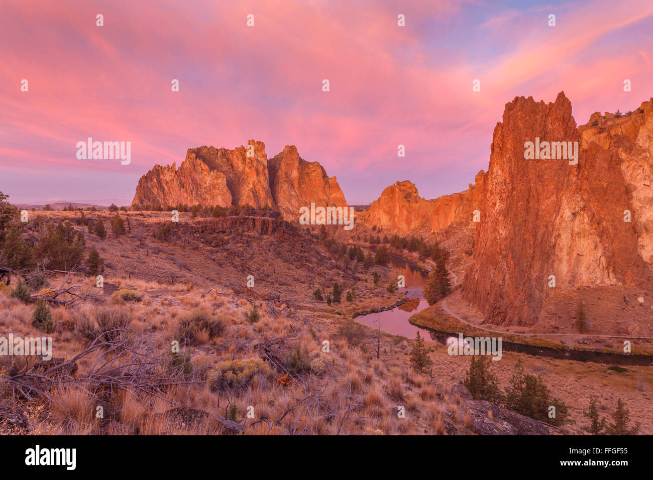 america, beauty, bend, canyon, central, cliff, climbing, crooked, desert, destination, hiking, landscape,  smith, mountain, Stock Photo